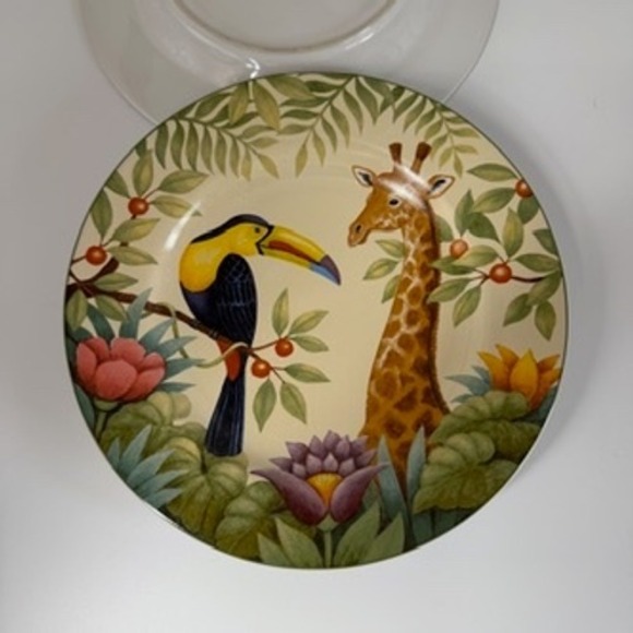 Sakura Jungle Animals Decorative Plates Set of 2 Zebra Giraffe Toucan Parrot - Picture 4 of 6